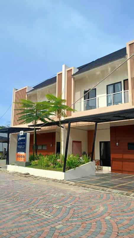 hunian 2 lantai di pekanbaru