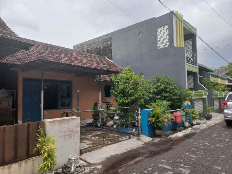 jual bu tanah bonus rumah dekat graha saba sumber