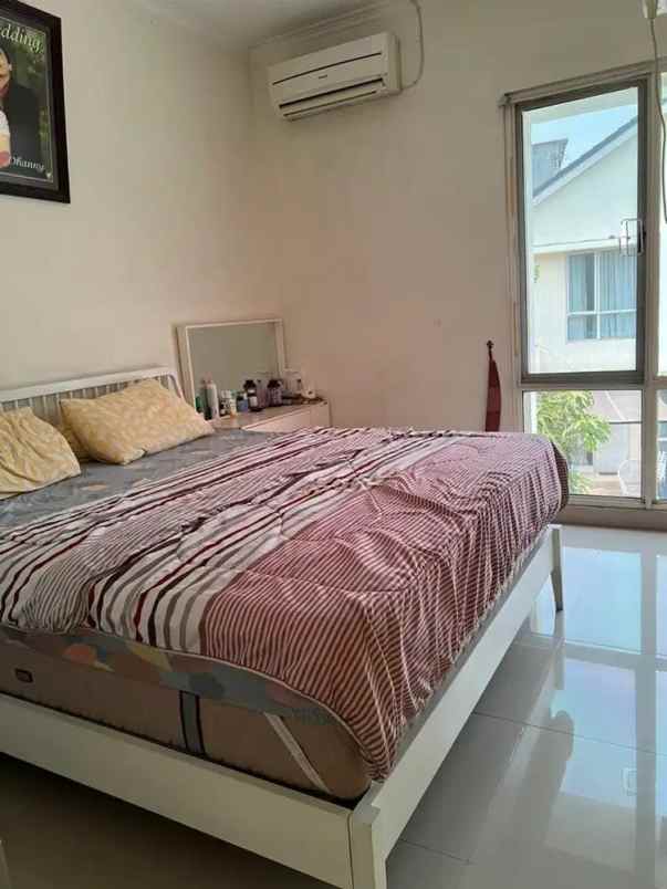 jual cepat rumah bagus full furnish di ciputat