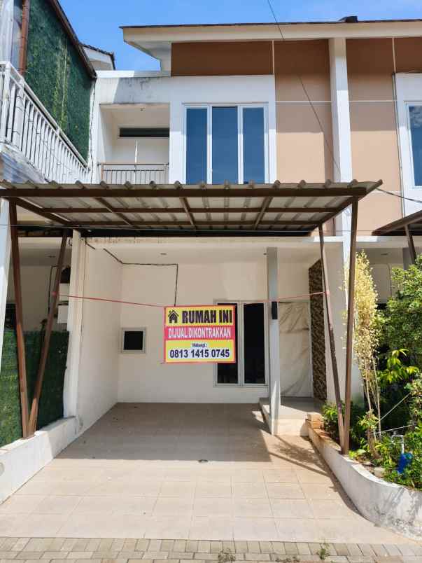 jual rumah 2 lantai dekat alun alun kota depok gdc