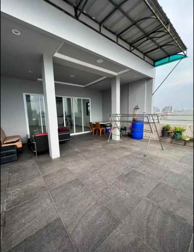 jual rumah bagus semi furnished di angke jakarta barat