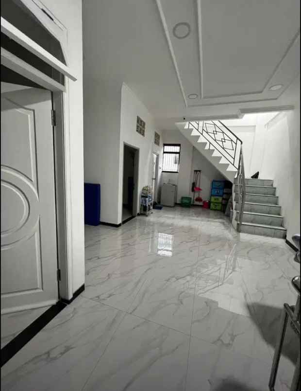 jual rumah bagus semi furnished di angke jakarta barat