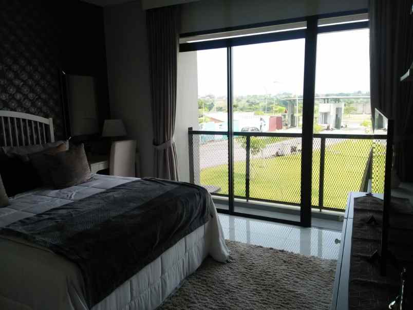 jual rumah baru di kota baru parahyangan