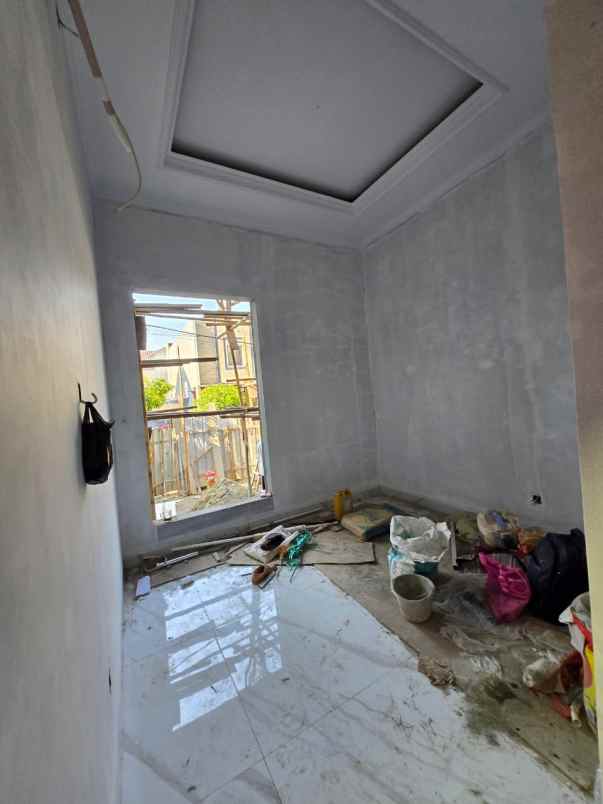 jual rumah baru meruya selatan jak bar