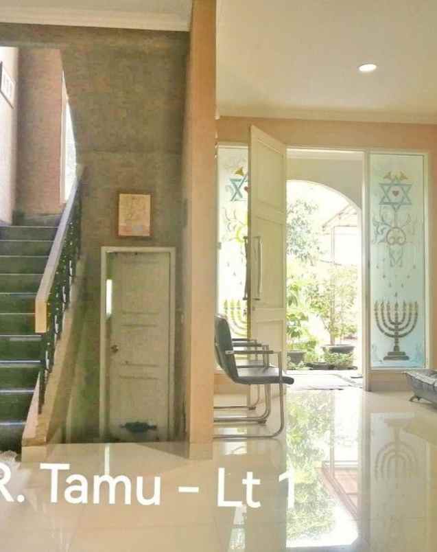 jual rumah di komplek beryl timur serpong tangerang