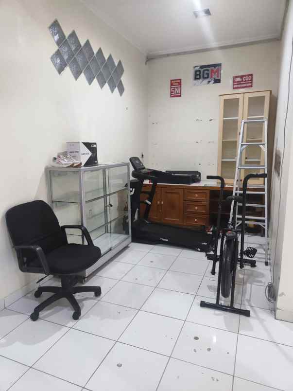 jual rumah furnished taman surya 5 jak bar