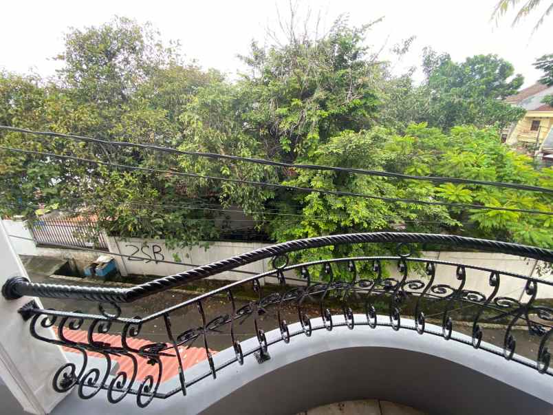 jual rumah komplek siap huni di tomang grogol