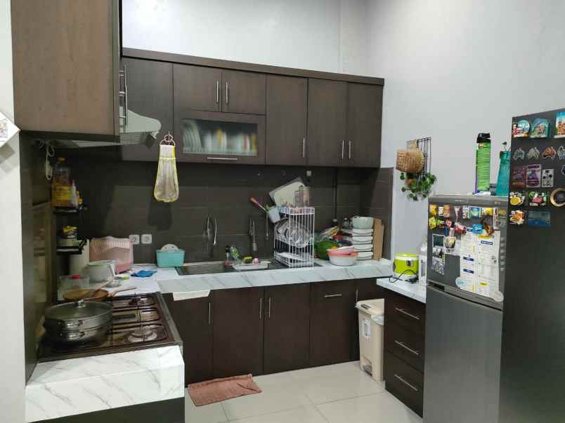 jual rumah mewah furnished taman semanan indah jak bar