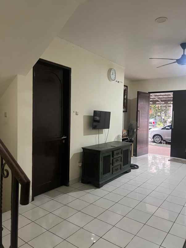 jual rumah siap huni legenda wisata cibubur