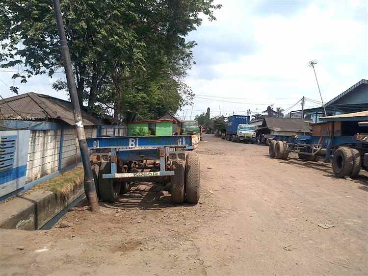 komersial jln cakung drain