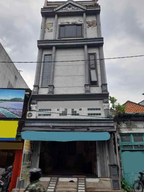 murah ruko 4 lantai strategis di pusat kota surabaya