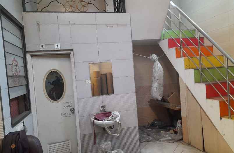 murah ruko 4 lantai strategis di pusat kota surabaya