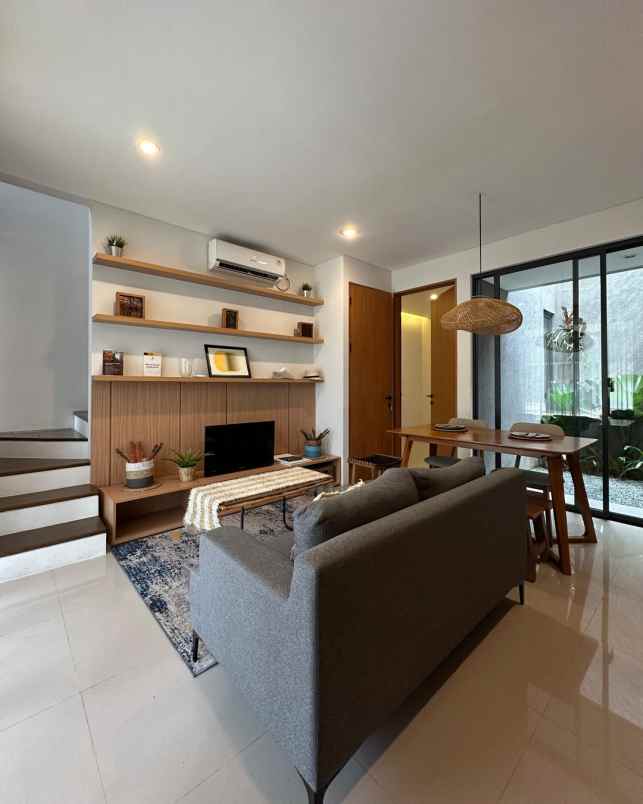 paradesa pamulang rumah 2 lantai siap huni di pamulang