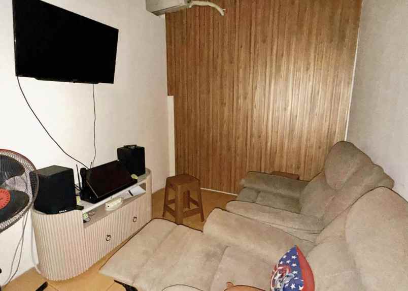 perumahan dibekasi ini dijual cepat siap huni lantai 3