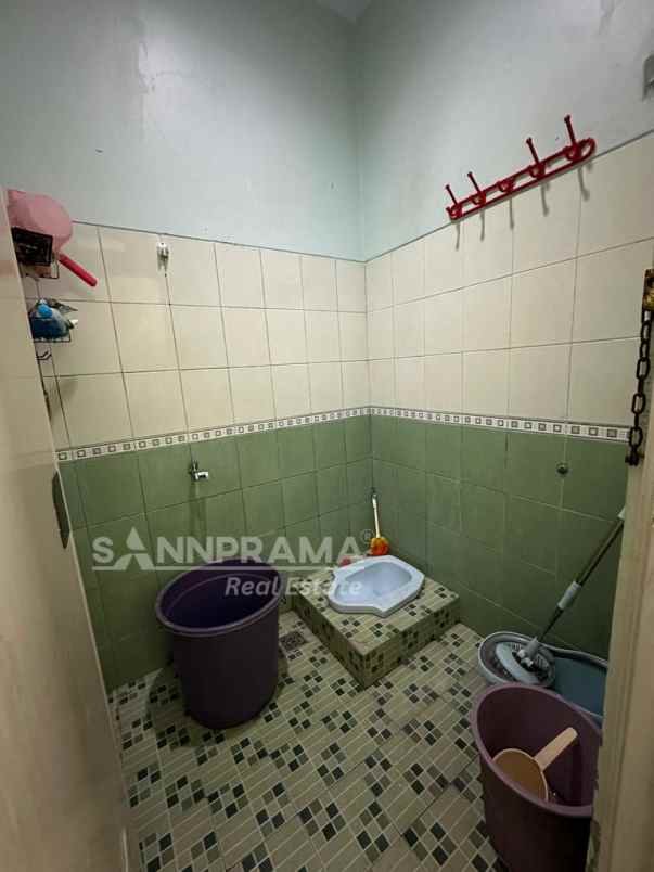 rumah 2 lantai full bangunan di cakung jak tim