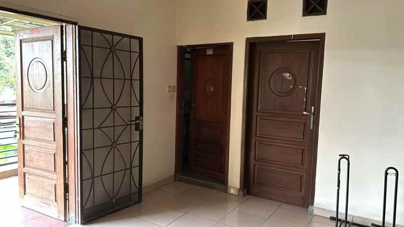 rumah 2 lantai siap huni 325m type 5kt bekasi timur