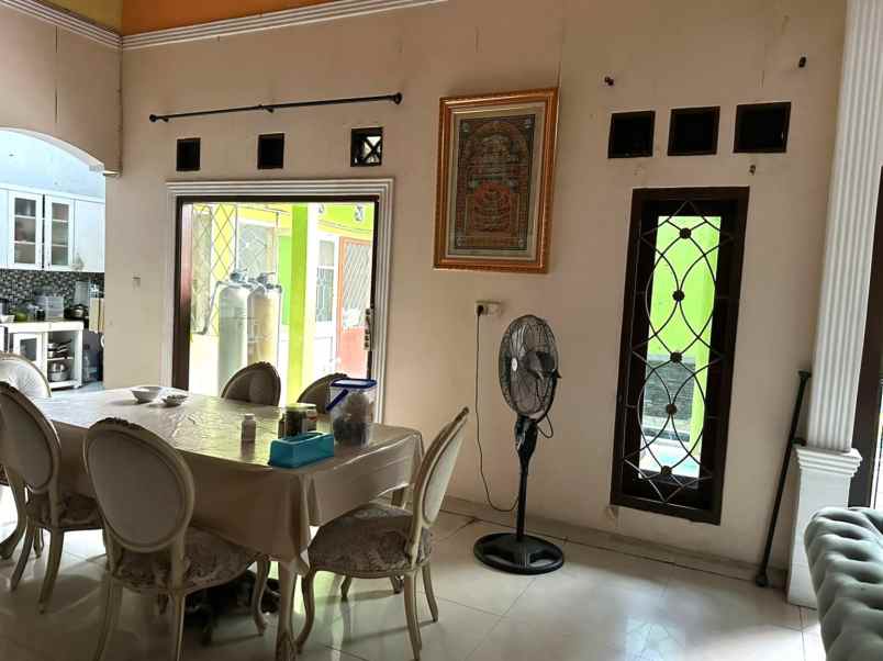 rumah 2 lantai siap huni 325m type 5kt bekasi timur