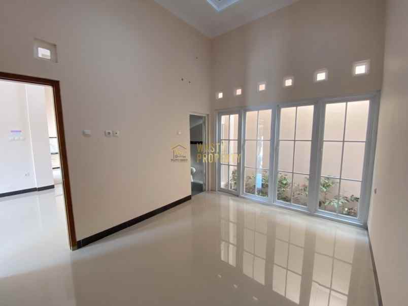 rumah 2 lantai siap huni di banguntapan bantul