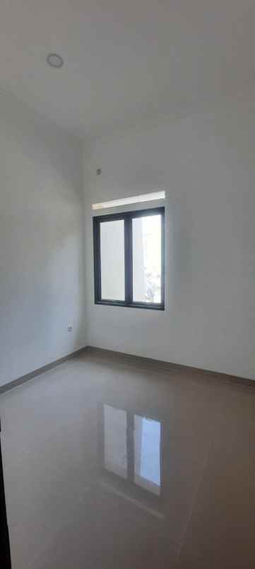 rumah 3 kamar tidur pamulang tangsel