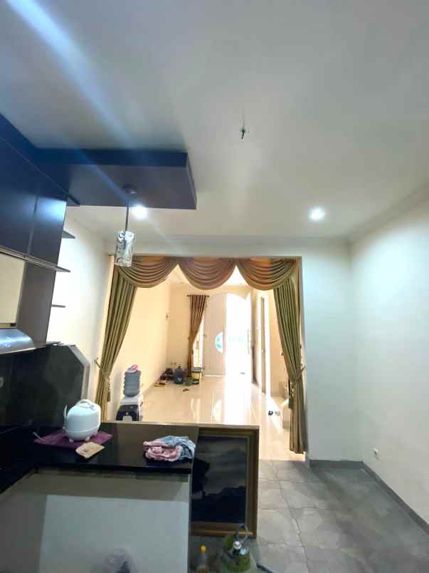 rumah 6x15 90m type 3kt royal residence cakung