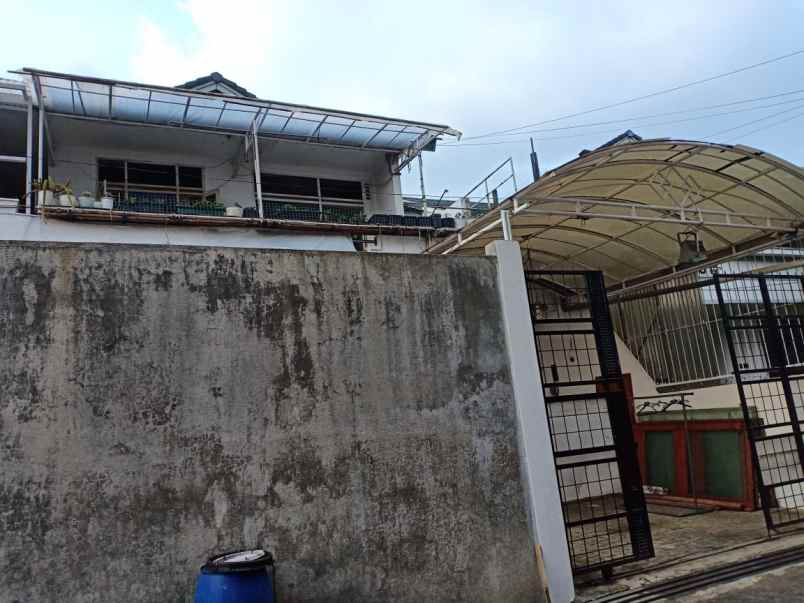 rumah area gunung batu cidamar cimahi