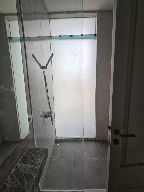rumah aruba villa pakuwon city minimalis siap huni