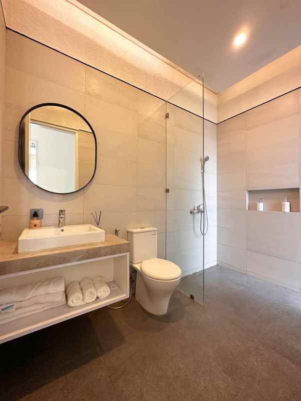 rumah baru 3lt bonus minipool cipinang jakarta timur