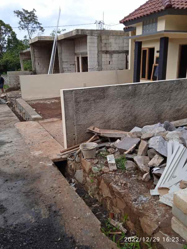 rumah baru bagus siap huni dekat pondok pesantren