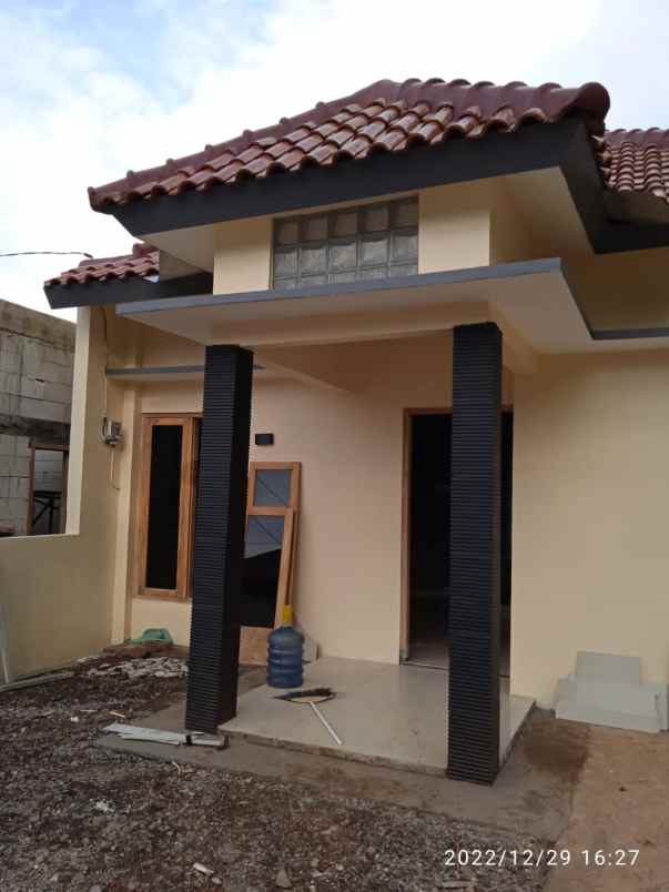 rumah baru bagus siap huni dekat pondok pesantren