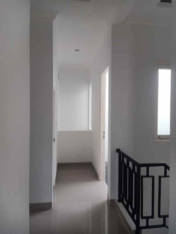 rumah baru dalam cluster di pondok kopi jakarta timur