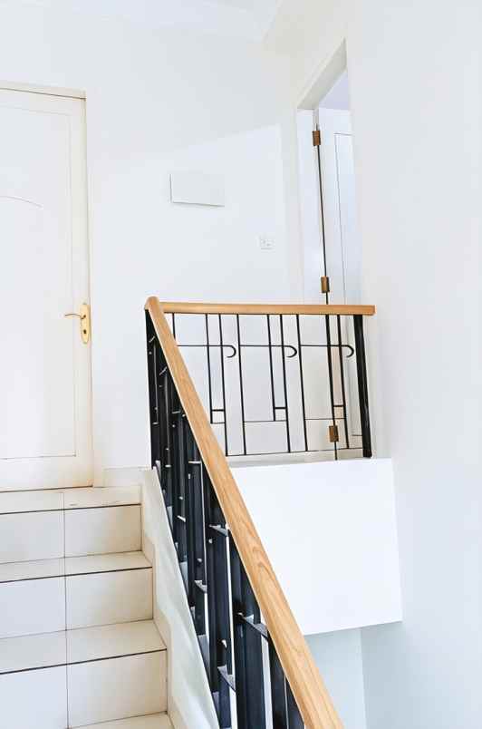 rumah baru direnovasi di legenda wisata cibubur