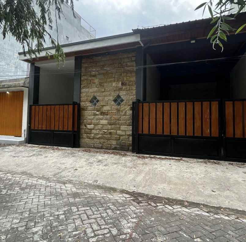 rumah baru gress siap huni lokasi sawojajar 1 malang