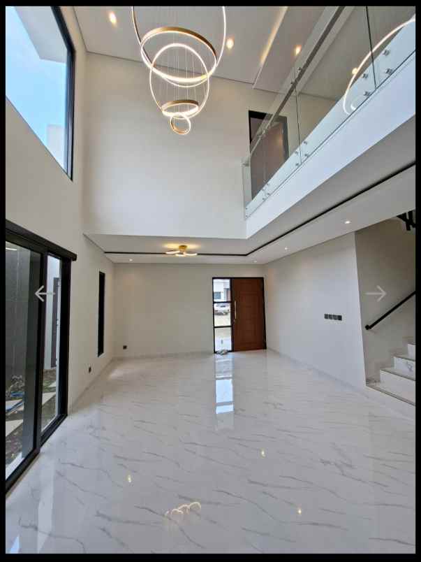 rumah baru mewah luas ready stock di sayap setiabudi