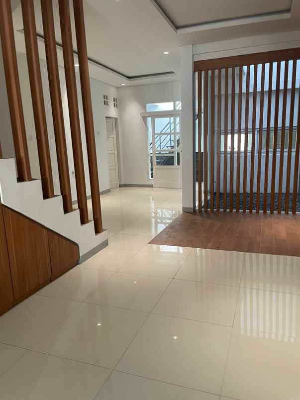 rumah baru renovasi di turangga tsm