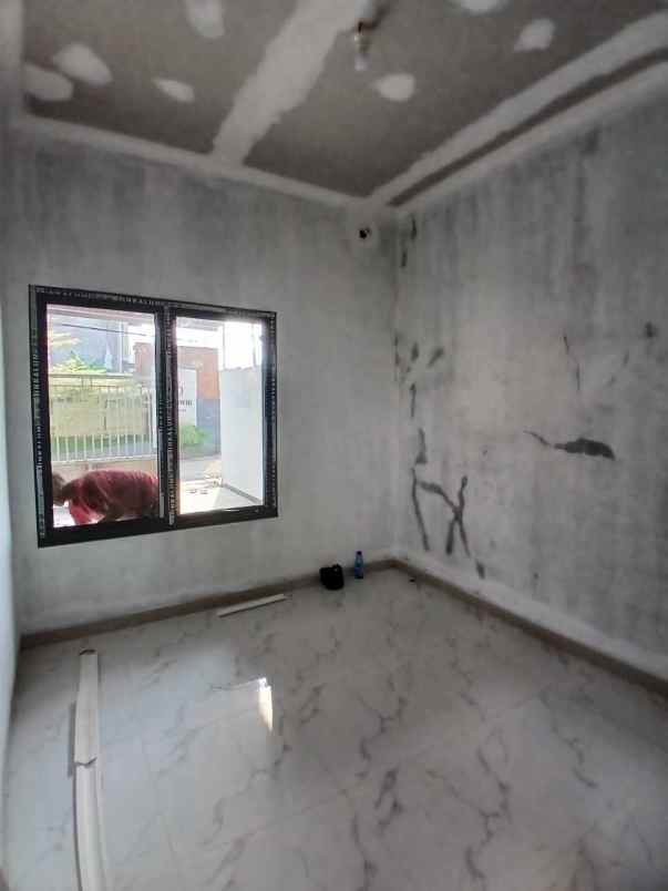 rumah baru strategis di pitara pancoran mas depok