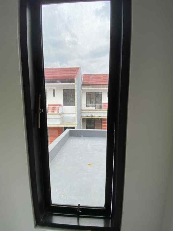 rumah baru tamansari bukit bandung dekat ujungberung