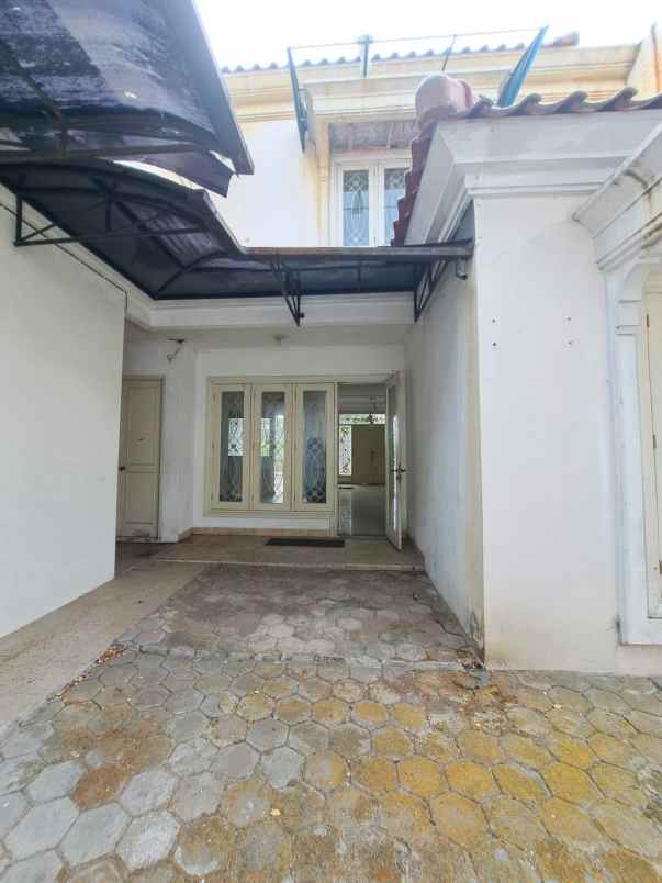 rumah butuh renov hitung tanah saja wisata bukit mas
