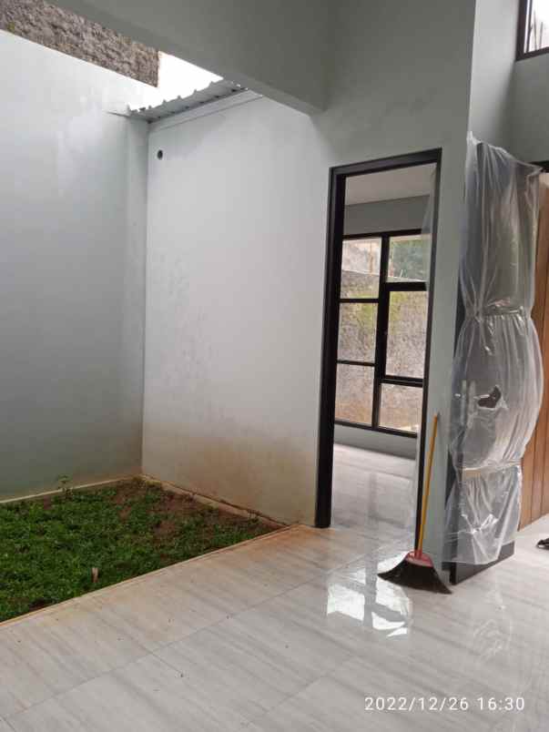 rumah cantik desain modern shm ready bisa kpr