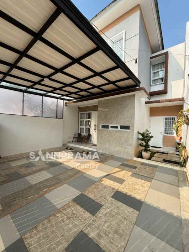 rumah cantik graha cinere cinere parkview dekat tol rn