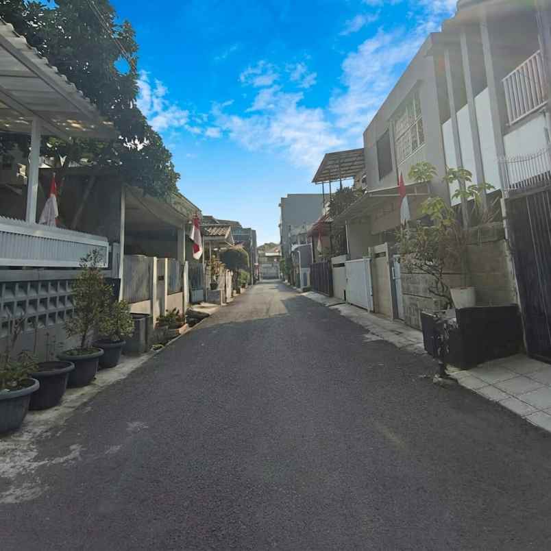 rumah cantik siap huni di rawamangun jakarta timur