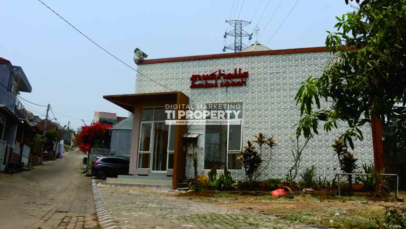 rumah cantik siap huni malang