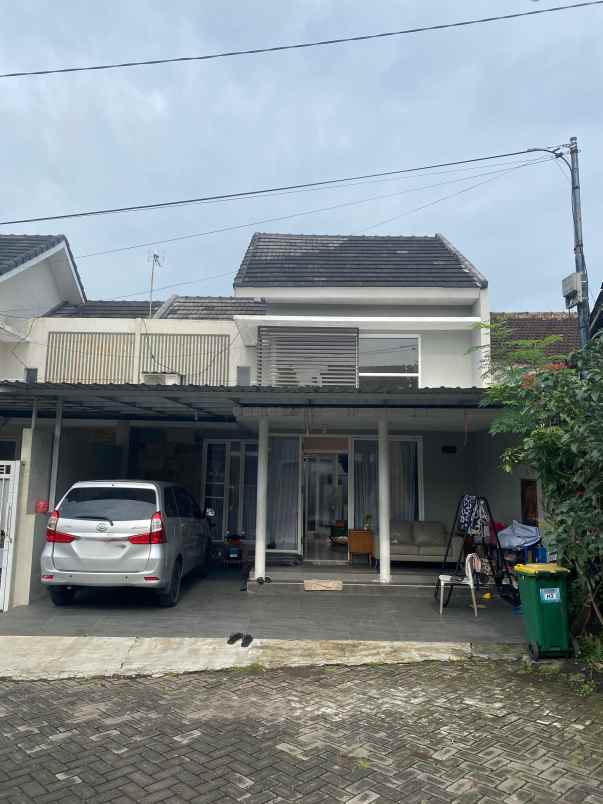 rumah cluster 1 lantai lokasi dekat terminal arjosari