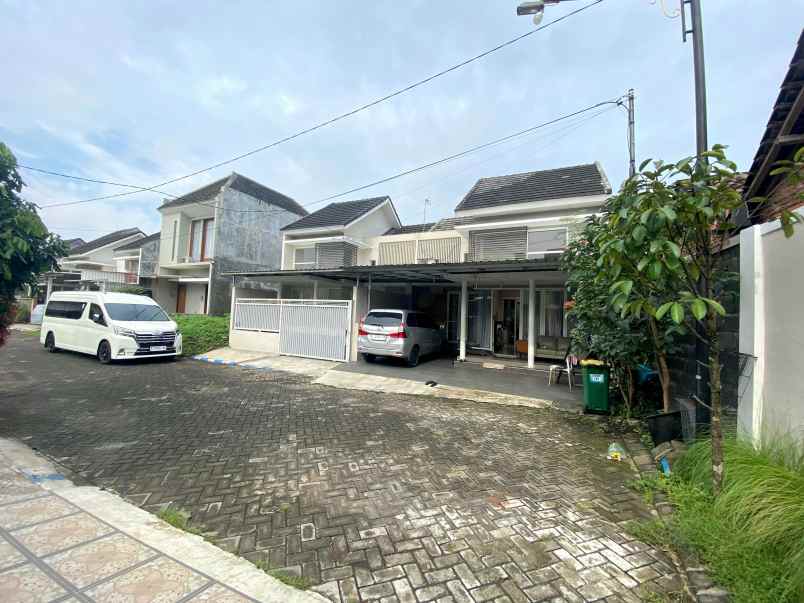 rumah cluster 1 lantai lokasi dekat terminal arjosari