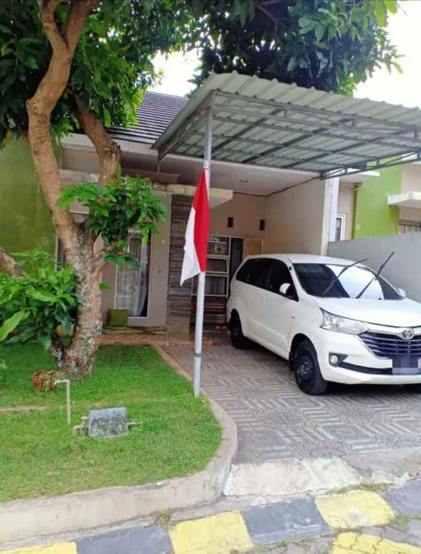 rumah cluster aman dan nyaman banyumanik semarang