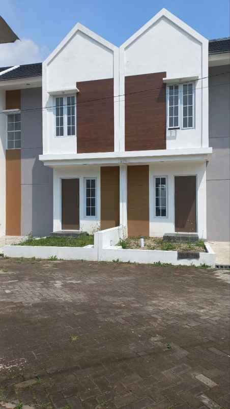 rumah dekat pintu tol buahbatu