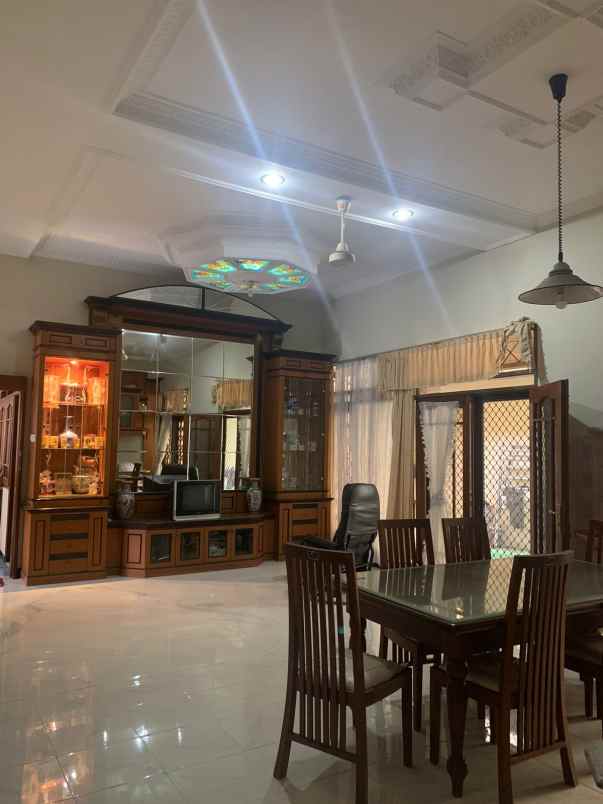 rumah dijual darmo baru barat surabaya barat