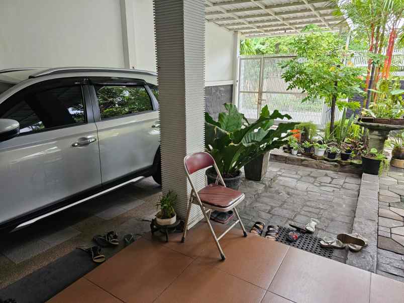 rumah dijual ketintang baru surabaya selatan siap huni