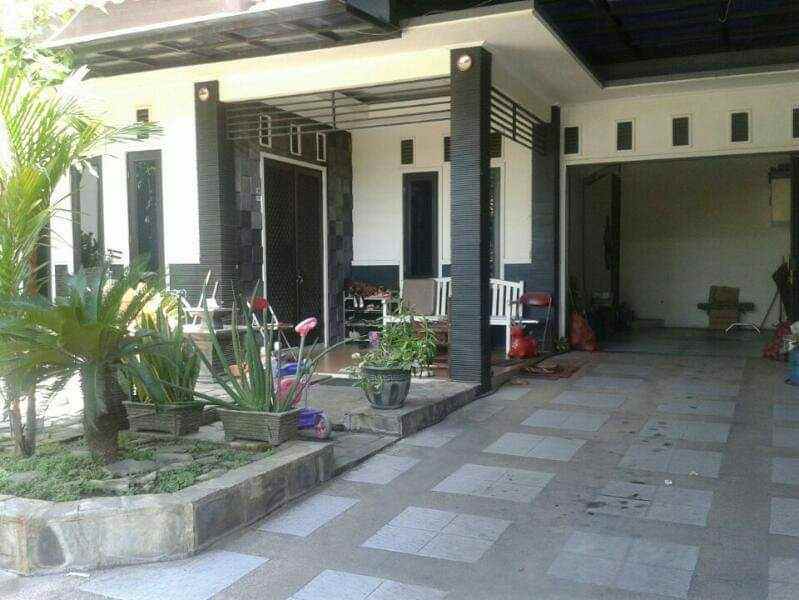 rumah dijual ketintang baru surabaya selatan siap huni