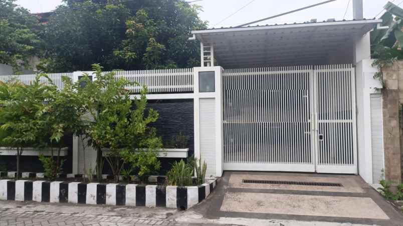 rumah dijual ketintang baru surabaya selatan siap huni