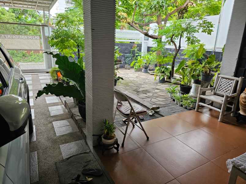 rumah dijual ketintang baru surabaya selatan siap huni